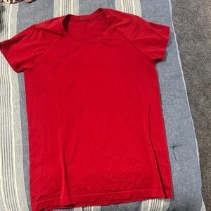 lululemon athletica Red Short Sleeve Tee